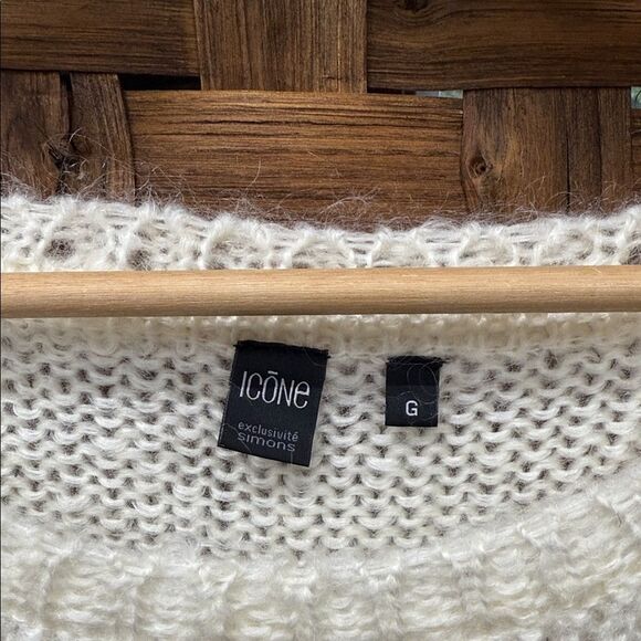 Simons Cream Textured Knit Sweater - Picture 2 of 4